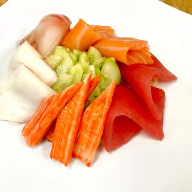 Sashimi Combo B.
