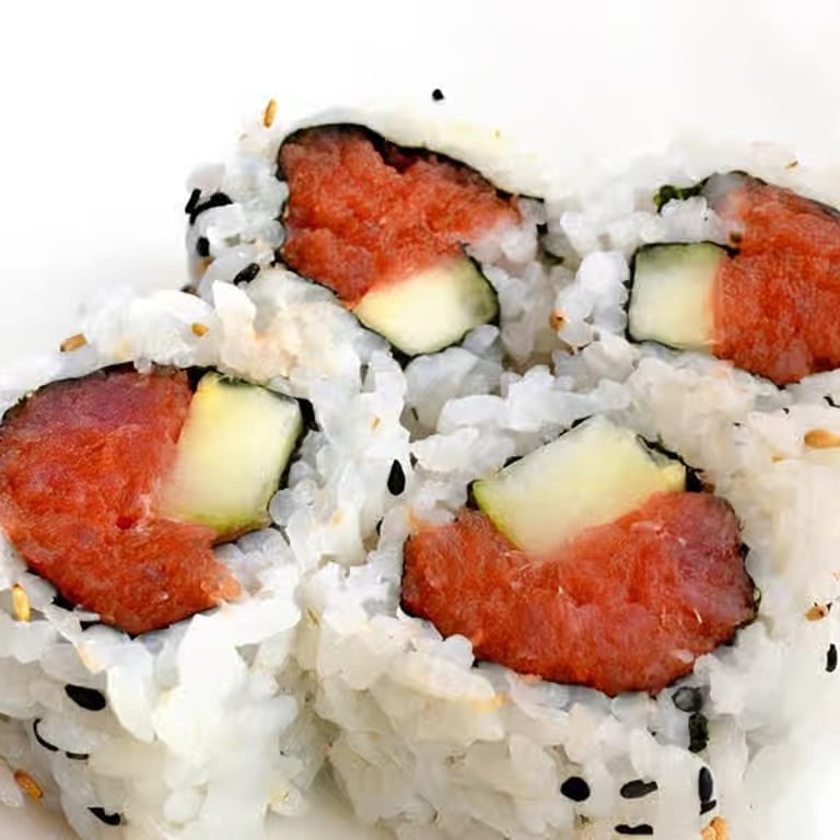 Delicious Spicy Tuna Roll